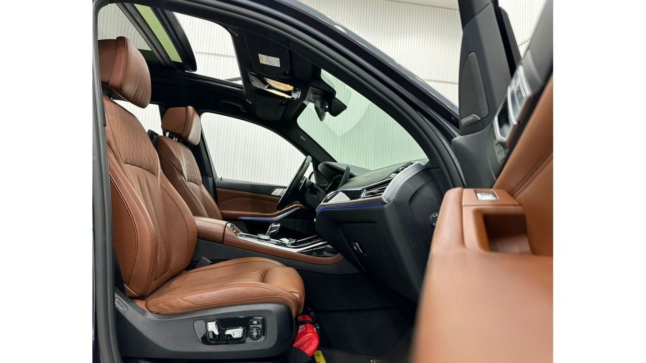 بي أم دبليو X7 xDrive40i لاكجري M سبورت باكج 2022 BMW X7 xDrive40i M-Sport 7 Seater, 2026 BMW Warranty, 2029 BMW Se