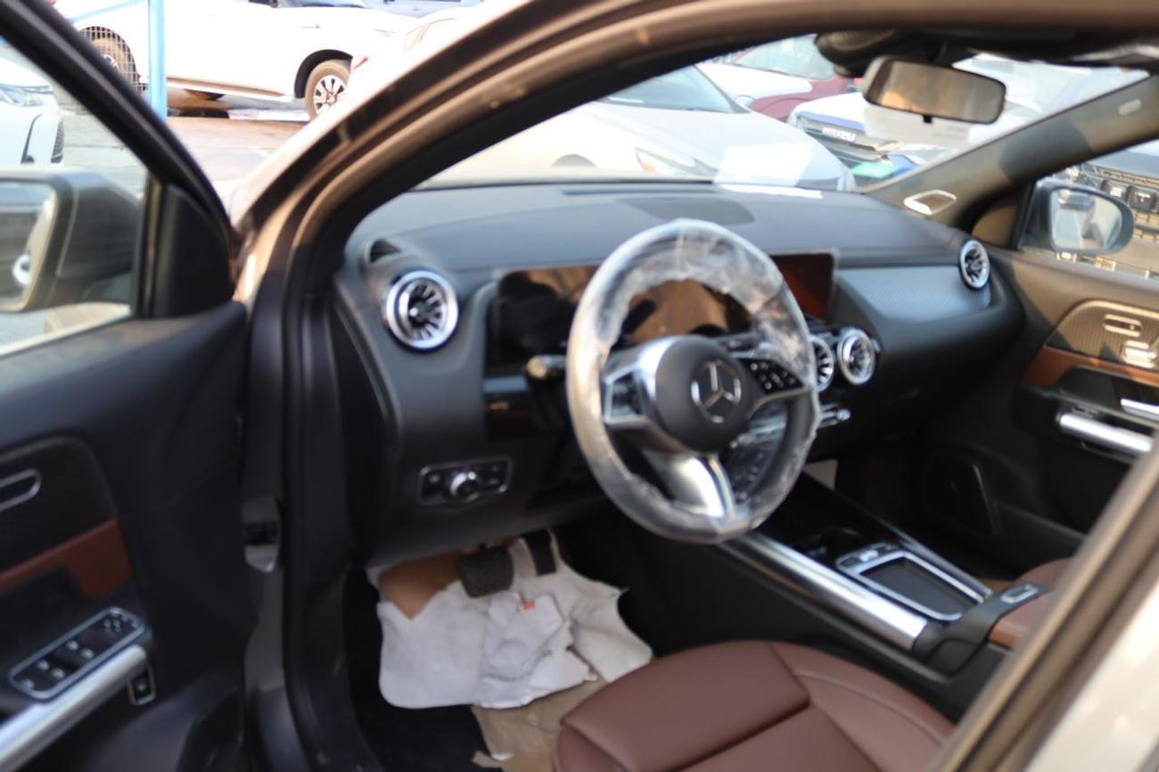 مرسيدس بنز EQA 250 SUV