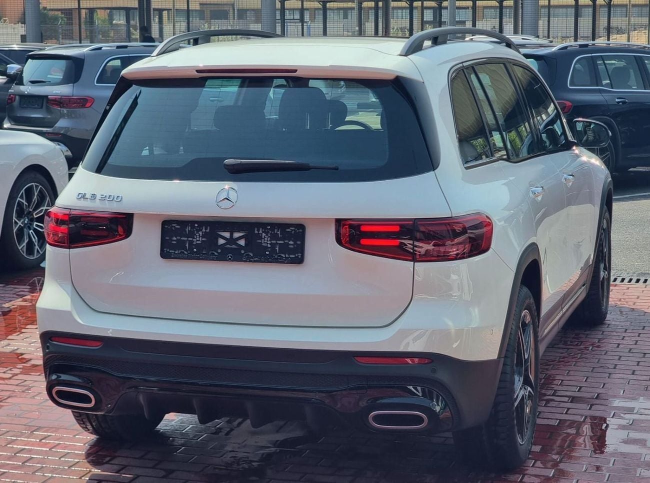 Mercedes Benz GLB200 STD GLB 200 SUV 7 Seater Under Warranty 2025 GCC