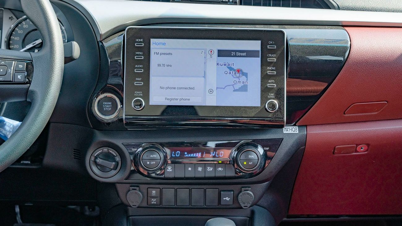 Toyota Hilux 2025 Toyota Hilux TRD SR5 4.0L petrol AT - GCC (Export price)