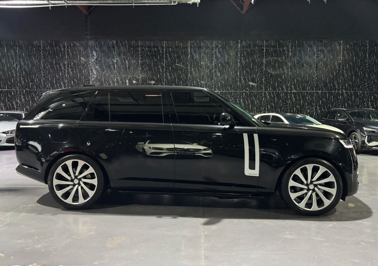 لاند روفر رينج روفر AUTOBIOGRAPHY LWB P530 TWIN TURBO |LWB | FLAGSHIP LUXURY |GCC | AL TAYER  WARRANTY  & SERVICE2029