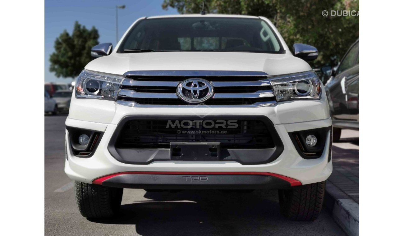 Toyota Hilux 4.0L PETROL, 17" ALLOY RIMS, PUSH START, CRUISE CONTROL (LOT # 1724)