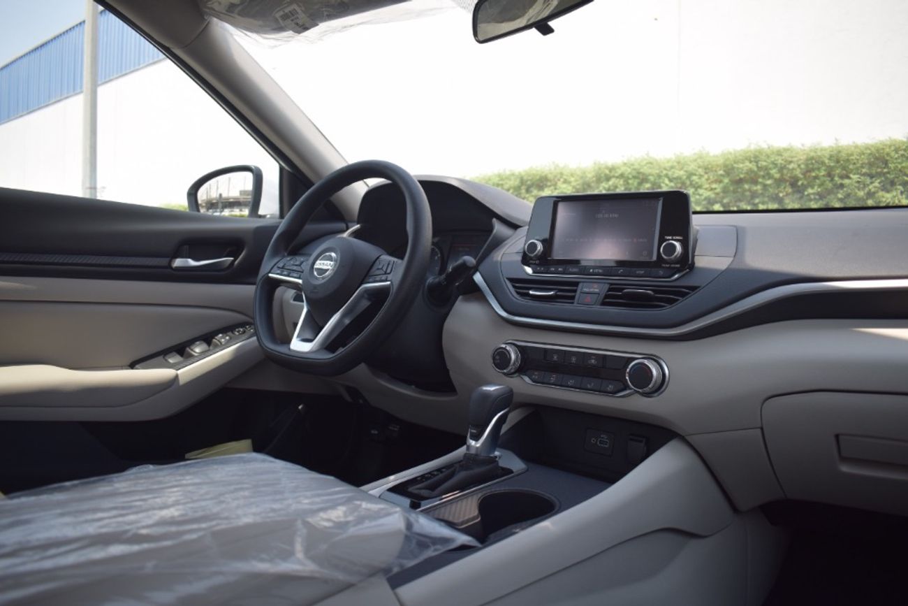 نيسان ألتيما Nissan Altima S Basic Gcc 3 years Local Delar warranty