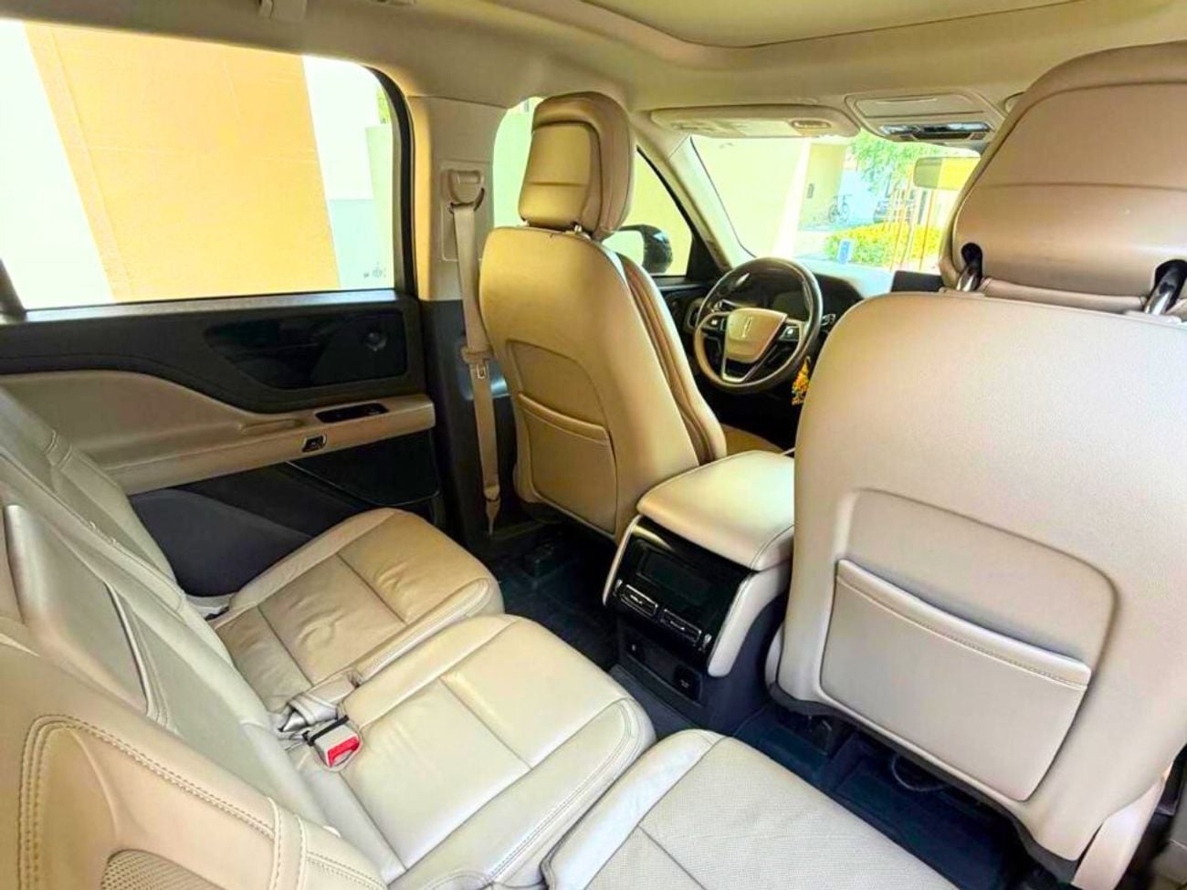 لينكولن أفياتور RESERVE 2020 Lincoln Aviator Reserve | Urgent Sale | Lady driven | 7 Seater