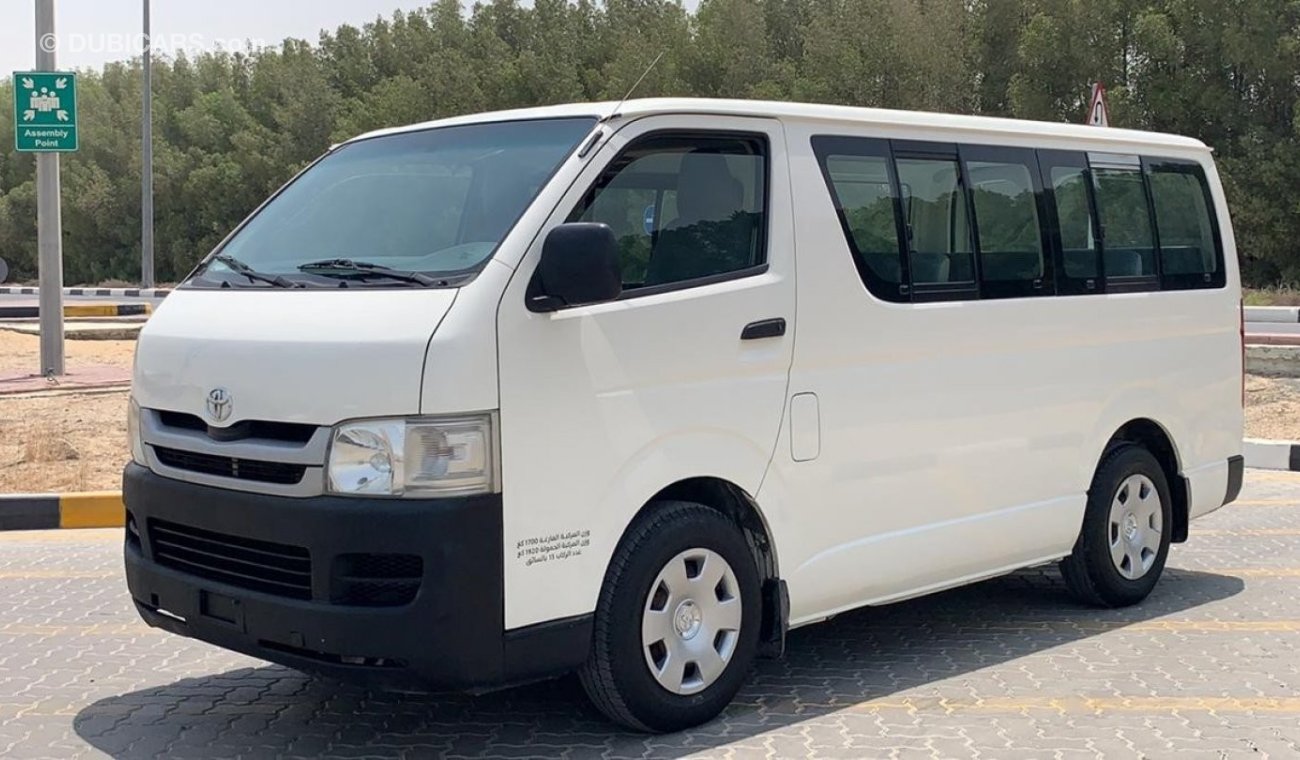 تويوتا هاياس Toyota Hiace 2010 Ref# 401