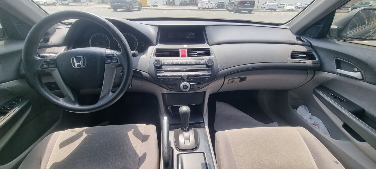 هوندا أكورد Lx