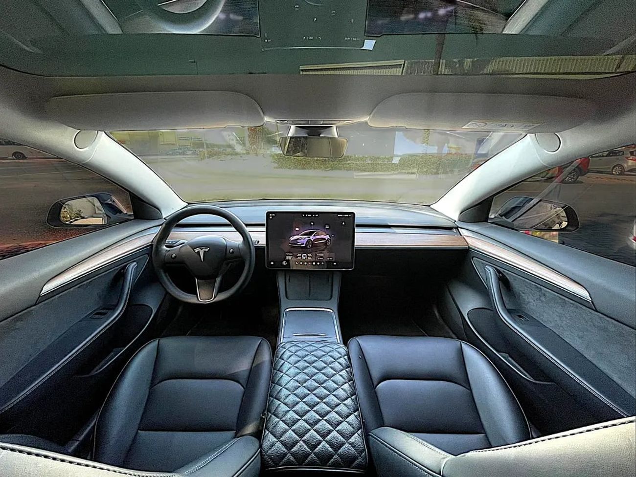 Tesla Model 3 Long Range (AWD) 1566 P.M | | | LONG RANGE | DUAL MOTOR | | GCC | WARRANTY