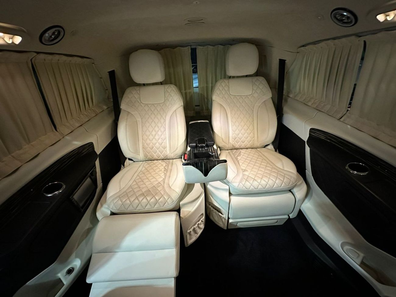 Mercedes-Benz V 250 Std