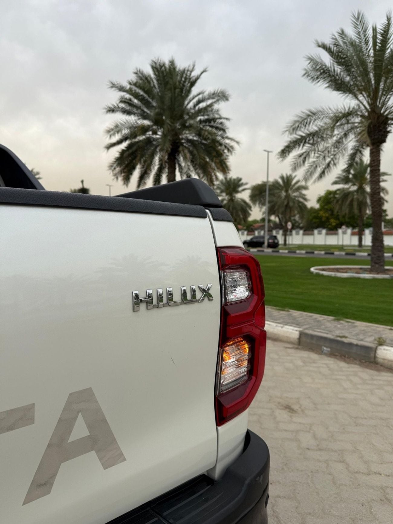 Toyota Hilux SR5 export from Australia