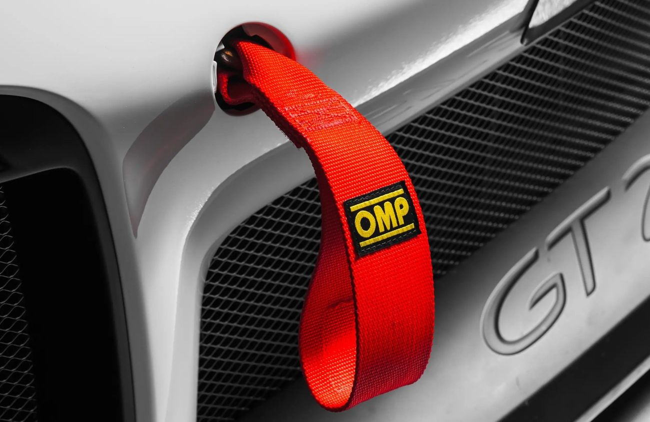 Porsche 911 3.8L F-6 Twin-Turbocharged Engine