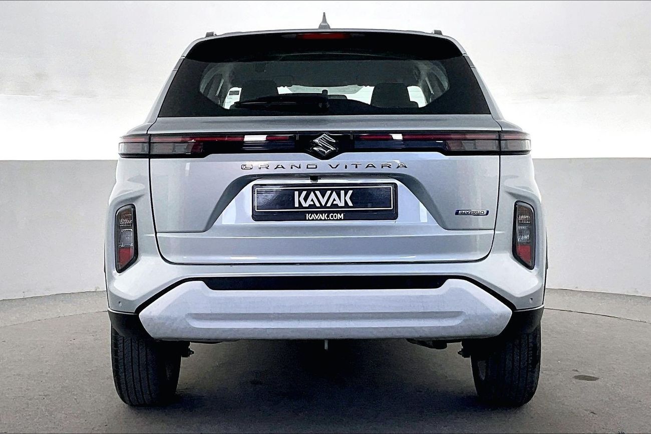 سوزوكي جراند فيتارا GL | National Day Celebration | شامل الضمان | 0 ﺪﻔﻋﺓ ﺃﻮﻟﻯ