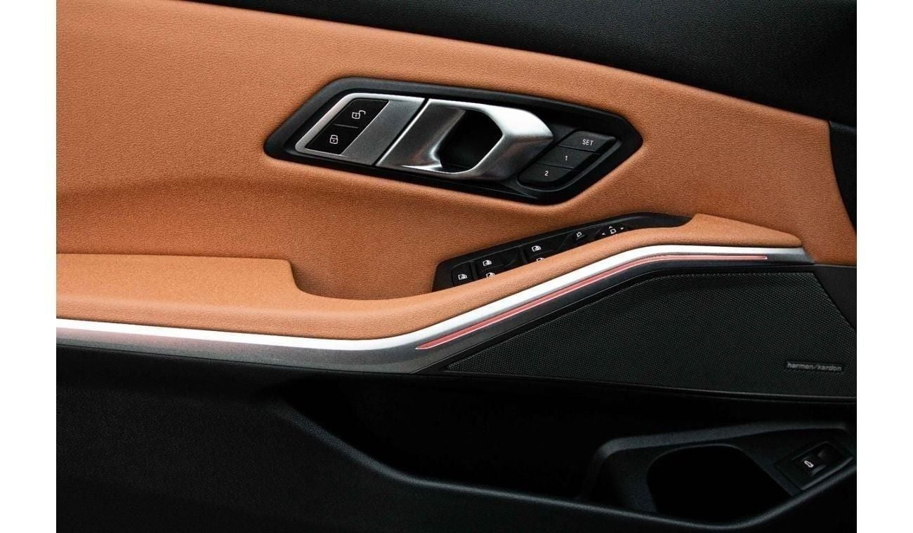 BMW 330i 330 M-Kit | 3,917 P.M  | 0% Downpayment | Agency Warranty/Service Contract!