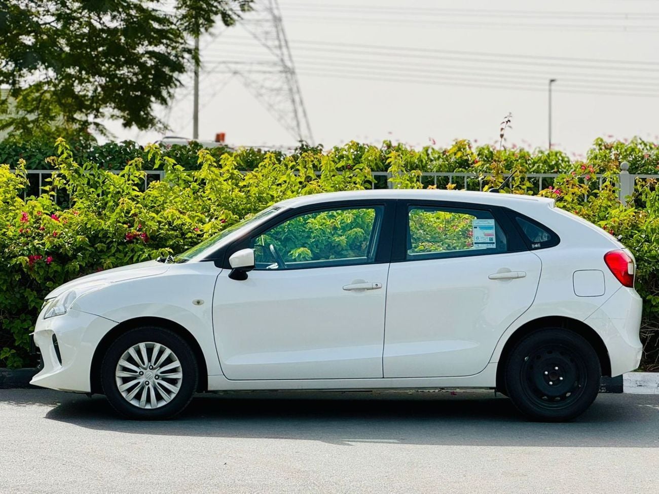 Suzuki Baleno GL SUZUKI BALENO | GCC SPECS | MODEL: 2020 | KM: 84,000 | FULL-SERVICE HISTORY