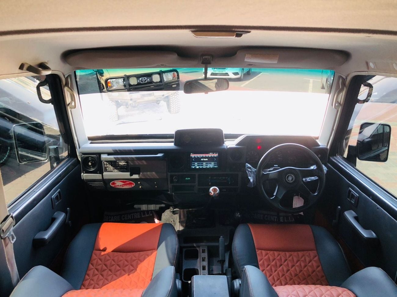 تويوتا لاند كروزر 70 LC76 RHD 1HZ 4.2L V6 Diesel Engine Manual Gear 4WD 7 Seats 5 Doors