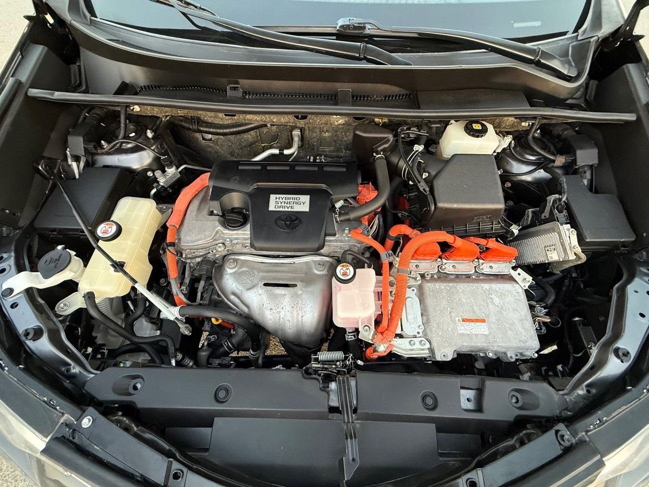 تويوتا راف ٤ 2018 TOYOTA RAV4 XLE HYBRID 4x4 FULL OPTIONS IMPORTED FROM USA