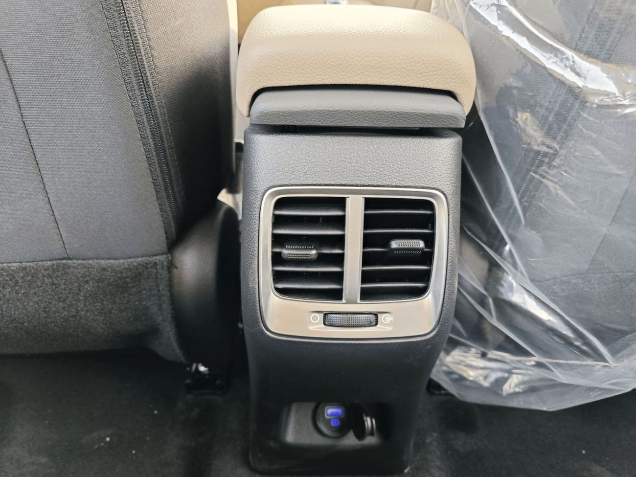 Hyundai Accent 1.6L / AVAILABLE FOR UAE/ BRAND NEW/ ALLOY RIMS (CODE#67827)