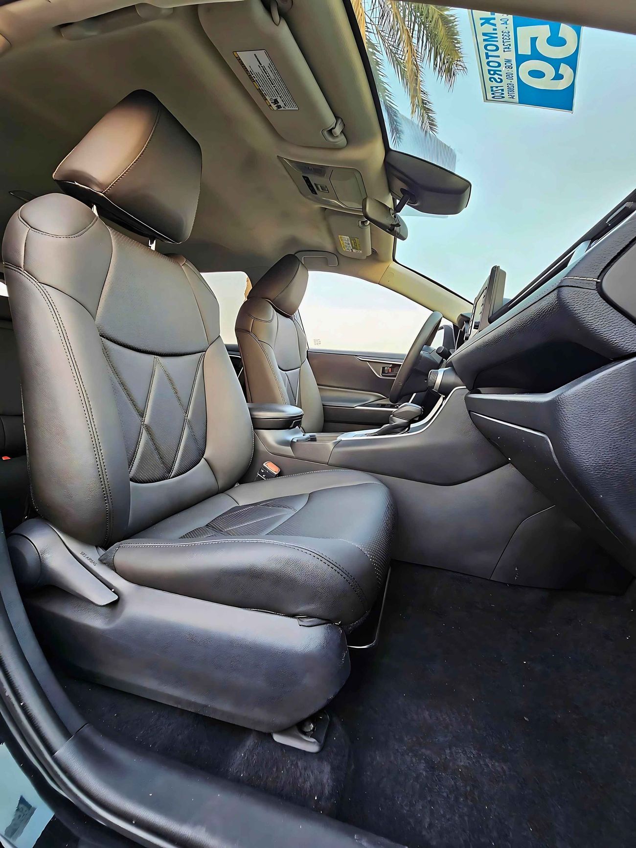 Toyota RAV4 LE/ ORG AIRBAG/ DVD CAMERA/ LEATHER/ RIMS/ 1036 MONTHLY/ LOT# 204152