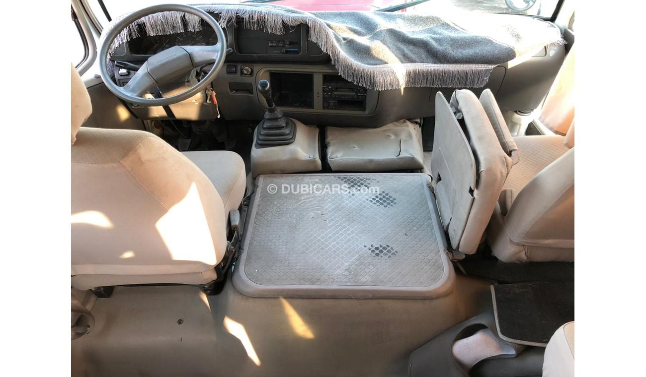 Toyota Coaster 4.2L Diesel, Automatic Door, Clean Interior and Exterior, SPÉCIALEMENT POUR LE CONGO, LOT-TCW05
