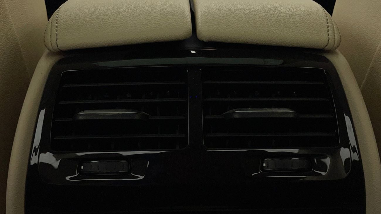 بي أم دبليو 520i JOY EDITION 2 | بدون دفعة مقدمة | اختبار القيادة في المنزل