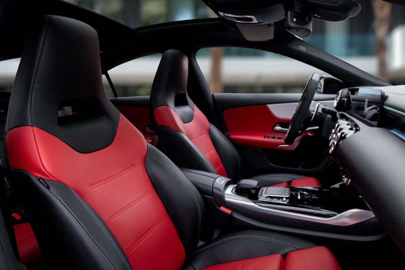 مرسيدس بنز CLA 35 AMG Benz CLA 35 AMG | 3,134 P.M | 0% Downpayment | Mercedes-Benz CLA 35 AMG | Immaculate! | Ramadan Offe