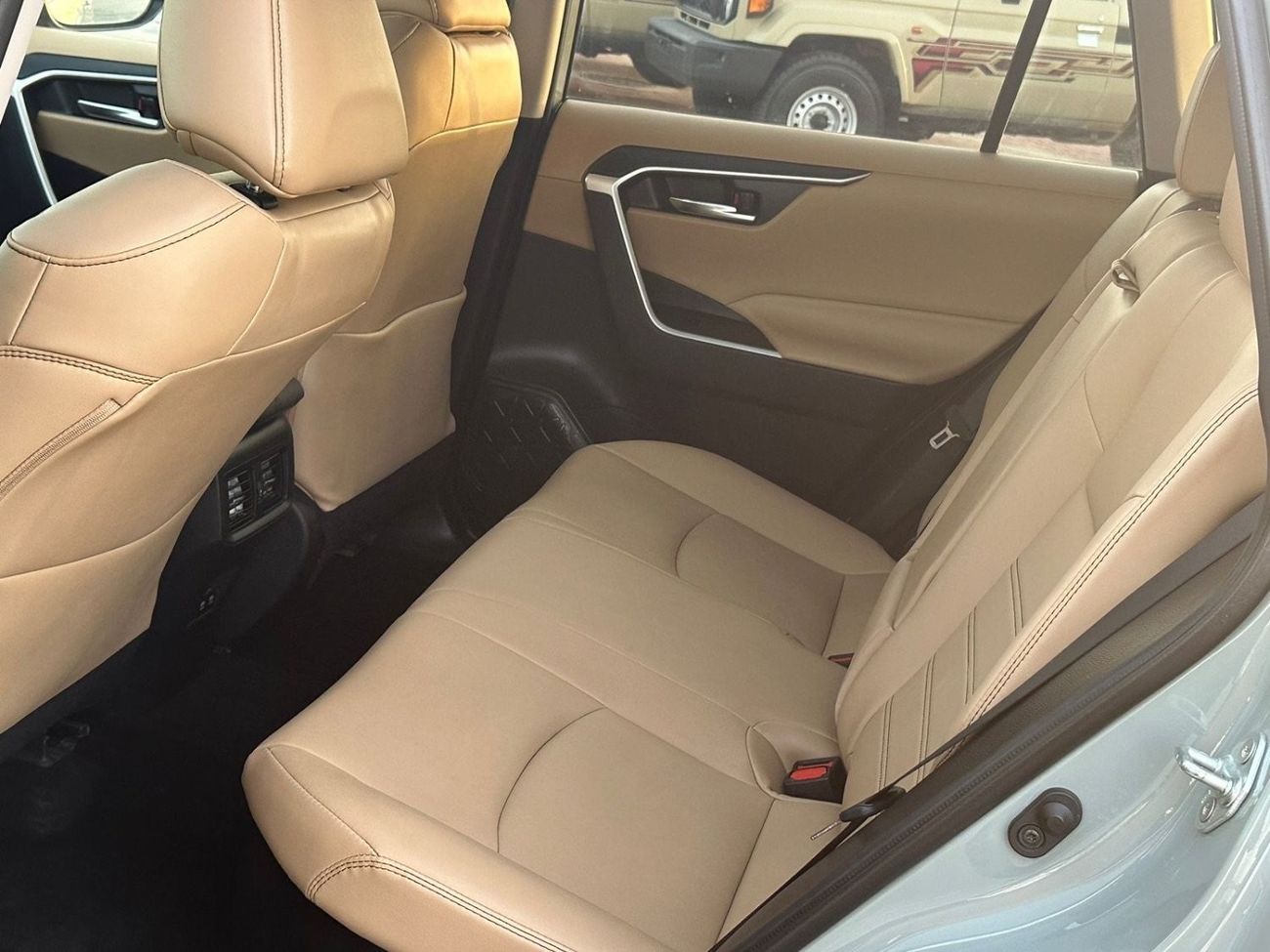 Toyota RAV4 VXR HEV 2021 RAV4 Hybrid 4x4 premium