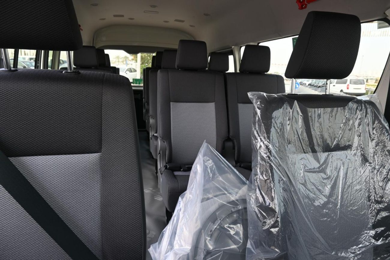 Toyota Hiace GL -High Roof Commuter 3.5L A/T