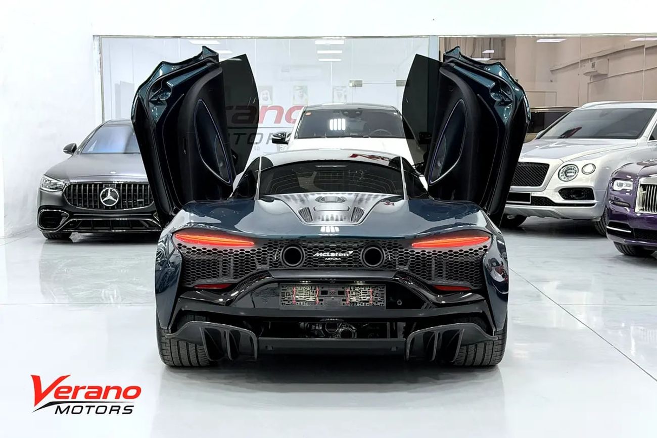 مكلارين أرتورا Performance | GCC Spec | Warranty And Service Contract | Carbon Package