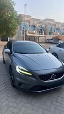 Volvo V40 R DESIGN