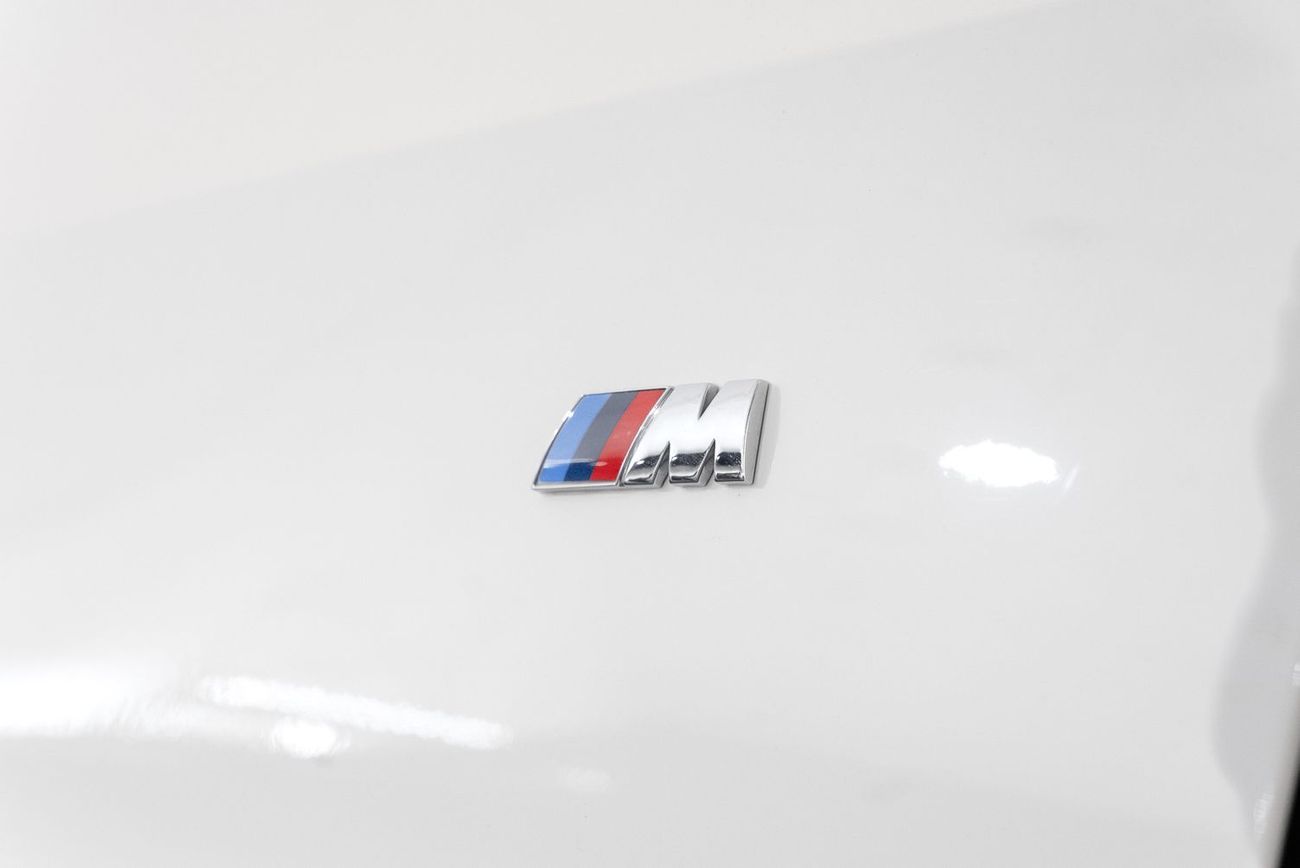 بي أم دبليو 330i M Sport 2.0L (255 HP)