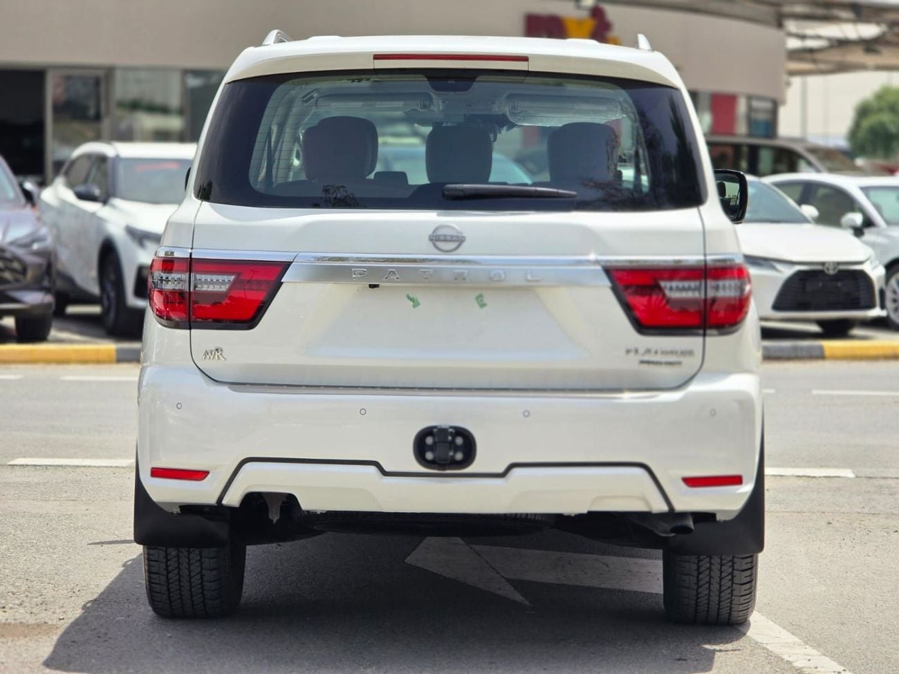 نيسان باترول LE Platinum 5.6L