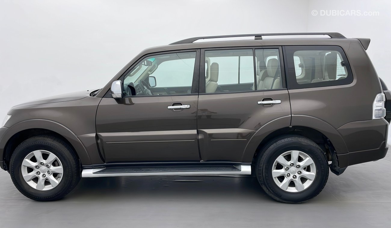 Mitsubishi Pajero GLS MIDLINE WITH SUNROOF & NAVIGATION 3.5 | Under Warranty | Inspected on 150+ parameters