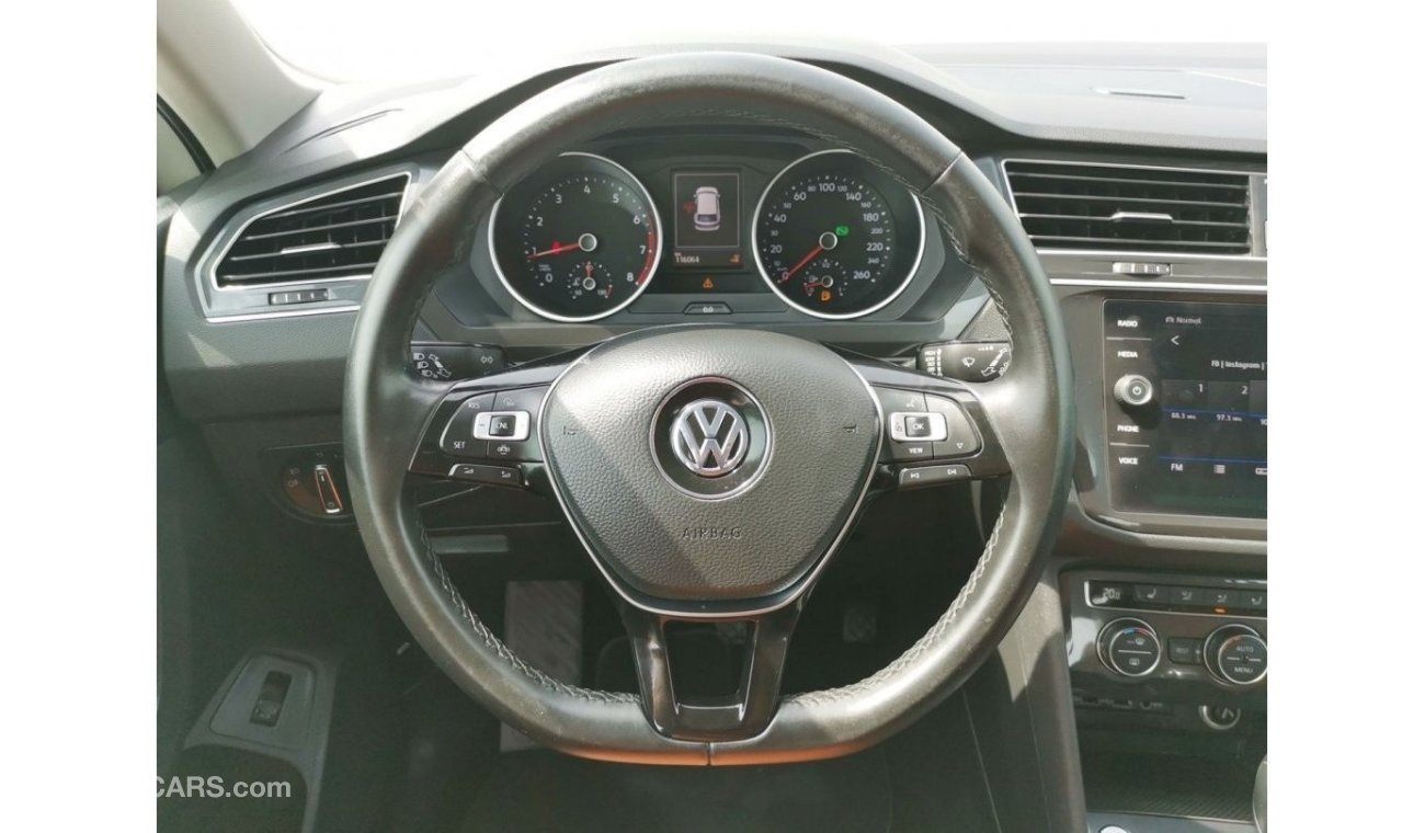 Volkswagen Tiguan SEL