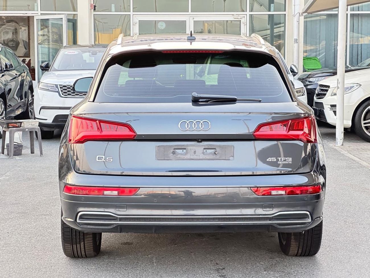 Audi Q5 45 TFSI Quattro S Line 2.0L (252 HP)