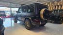 مرسيدس بنز G 63 AMG STD نسخة الجراند اسود مطفي داخلية كاربون فايبر