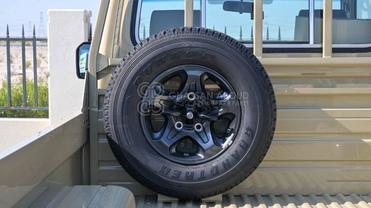 Toyota Land Cruiser Pick Up LC Single Cabin,4.0L, MY2025