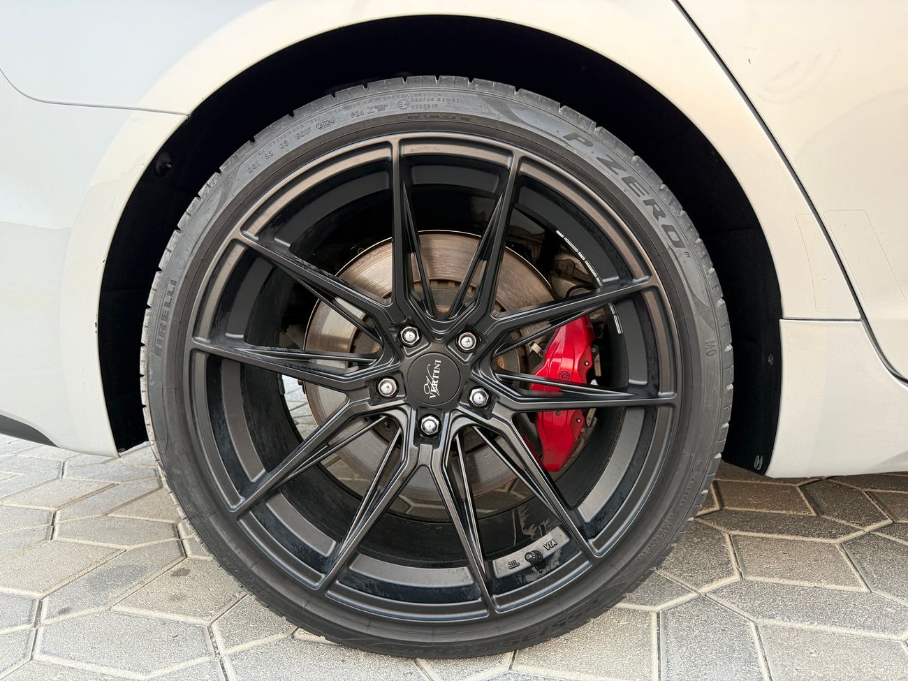 جينيسس G70 Sport 3.3T AWD