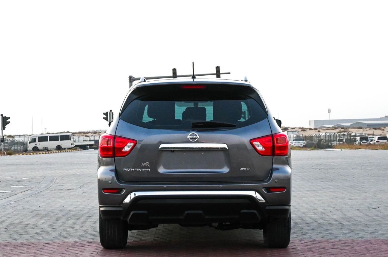 نيسان باثفايندر SL 3.5L (271 HP)