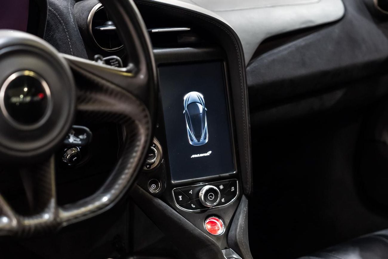 مكلارين 720S PERFORMANCE