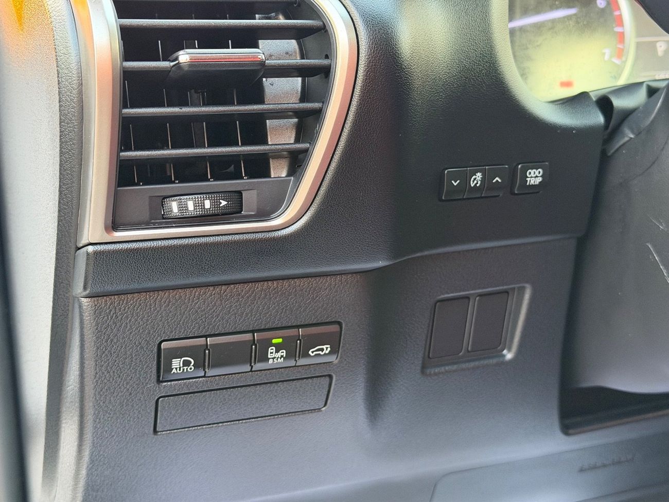 لكزس NX 300 2019 LEXUS NX300 FULL OPTIONS IMPORTED FROM USA