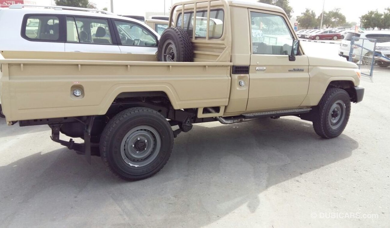 Toyota Land Cruiser Pick Up