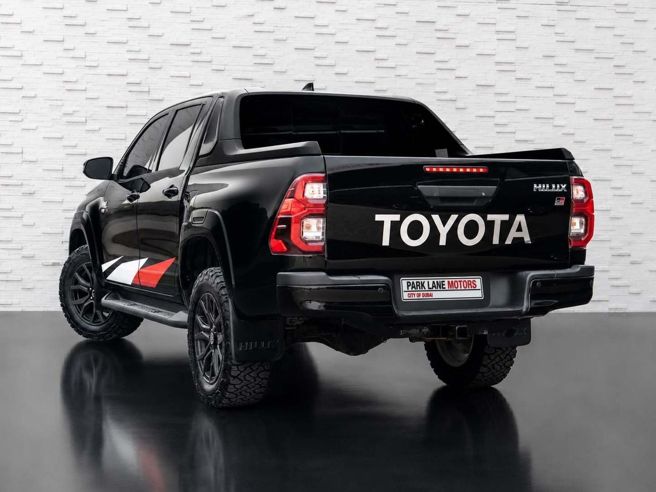 Toyota Hilux GR SPORT