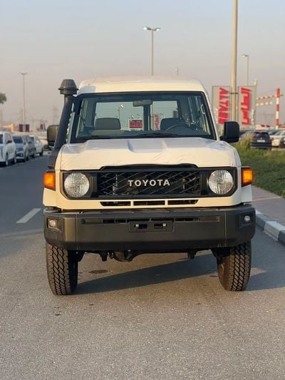 تويوتا لاند كروزر 70 LC 78 HARDTOP 4.0L MT LC 71 Base | GCC Specs