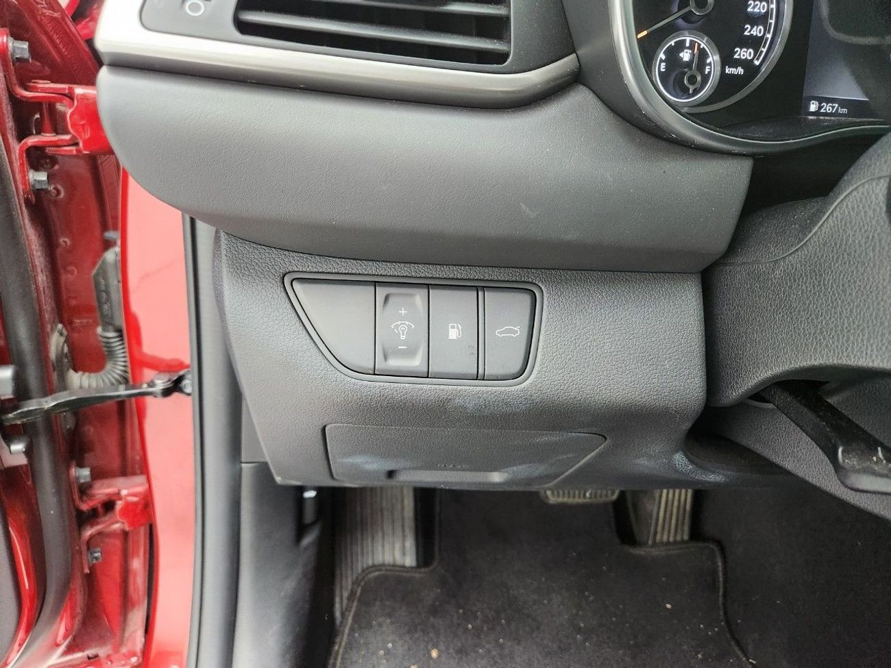 جينيسس G70 Platinum 2.0L RWD