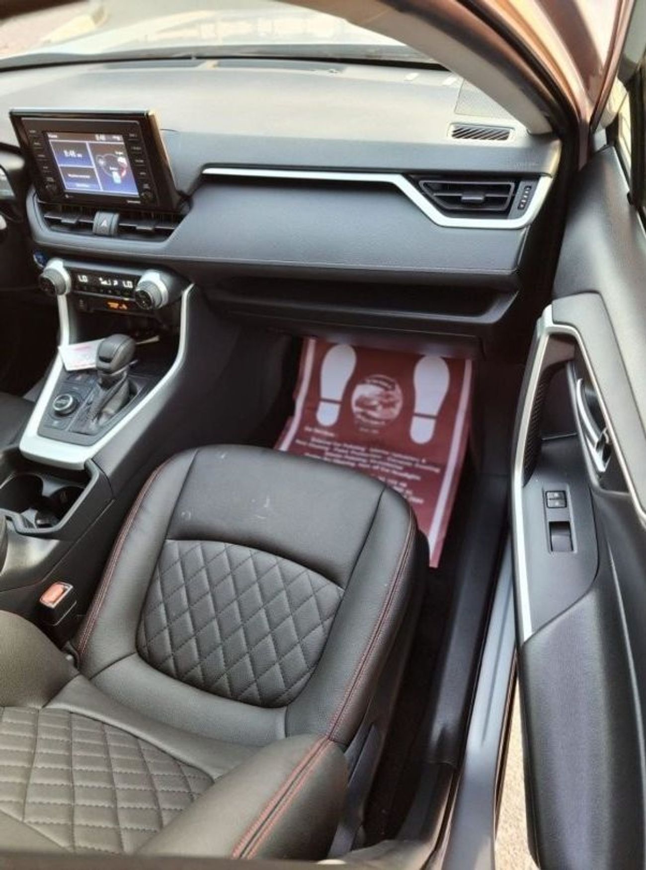 Toyota RAV4 TOYOTA RAV 4 XLE 2021 HYBRID