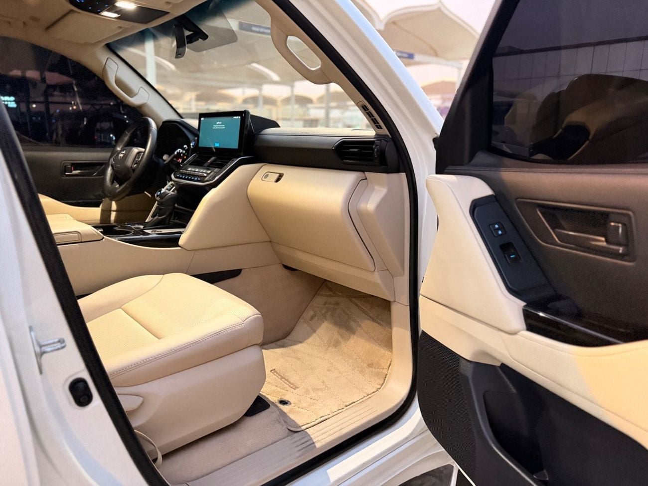 تويوتا لاند كروزر GXR Diesel 2022 Full Option 3.3 Twin Turbo