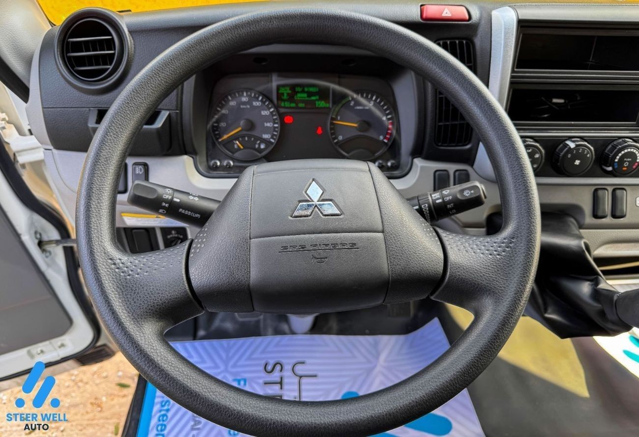 ميتسوبيشي فوسو كانتير 2024 Short Cargo Euro 5 / 3.0L RWD Diesel / Like New Condition / Book Now!