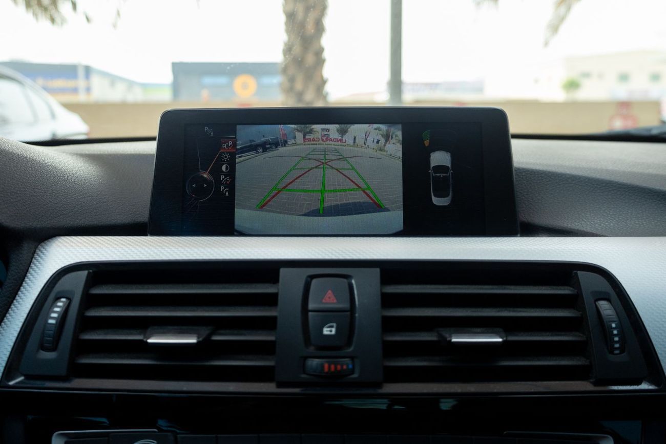 بي أم دبليو 428i