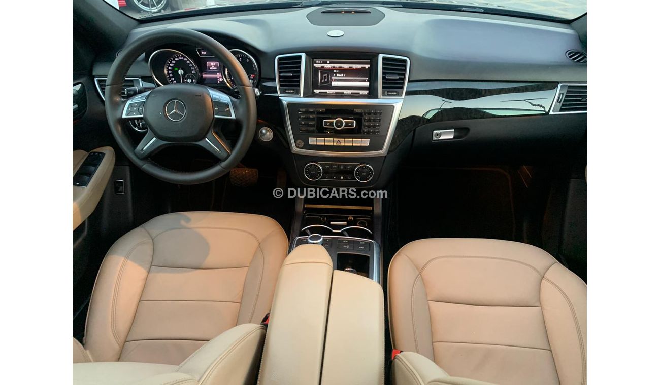 Mercedes-Benz ML 350 Mercedes ML350_Gcc_2013_Excellent_Condition _Full option