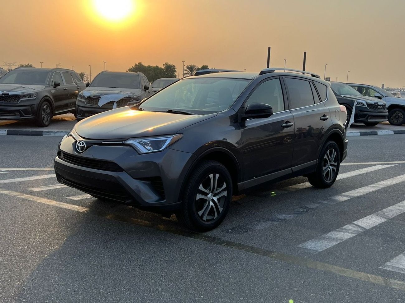 Toyota RAV4 2016 LE RUN AND DRIVE AWD USA IMPORTED