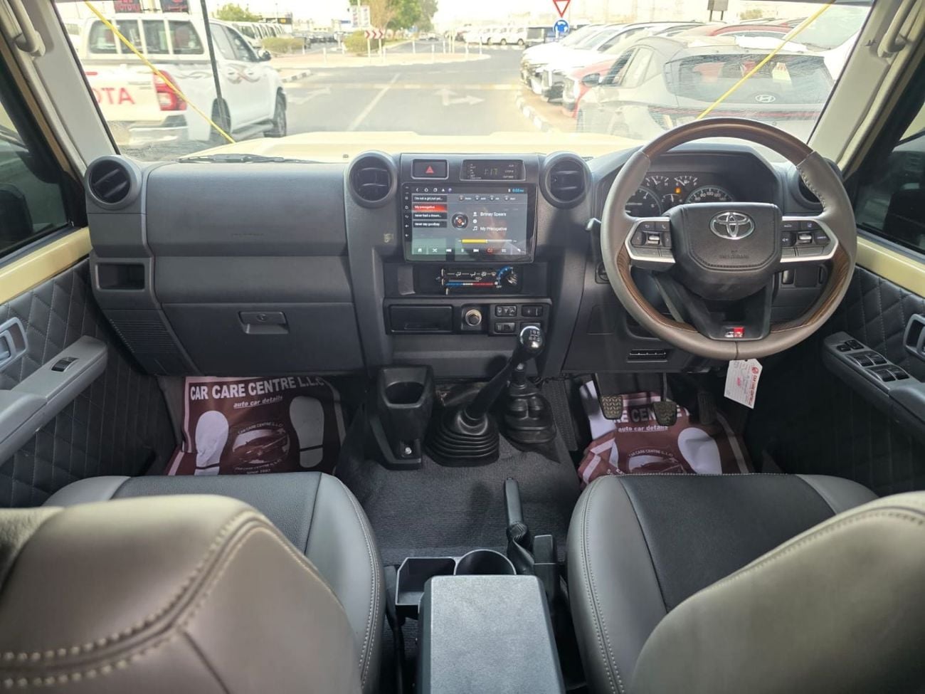 Toyota Land Cruiser Pick Up